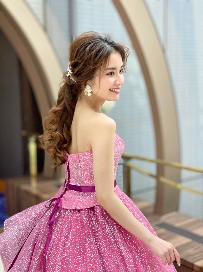 ラザロ風グリッタードレス ピンク ウェディングドレス お色直しカラー